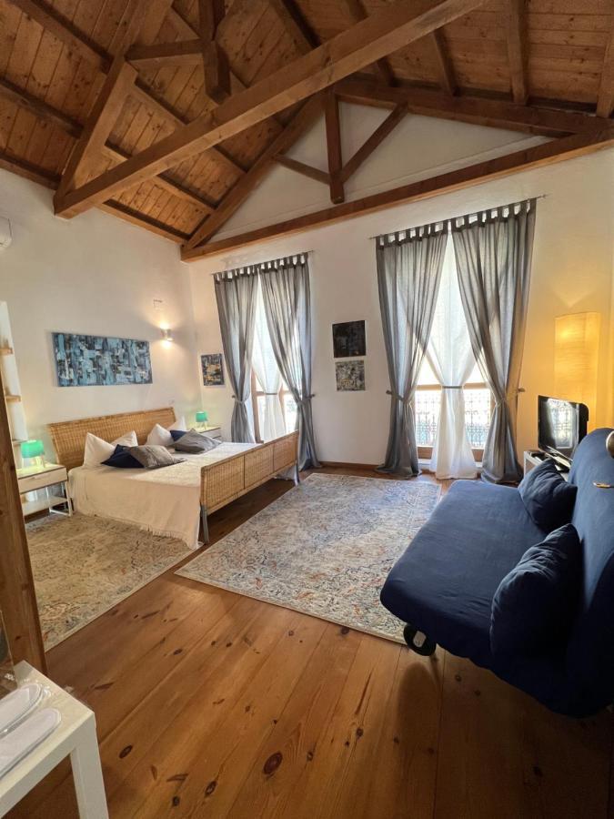 Studio Apartments Centro Storico Via Manno Cagliari Exteriör bild