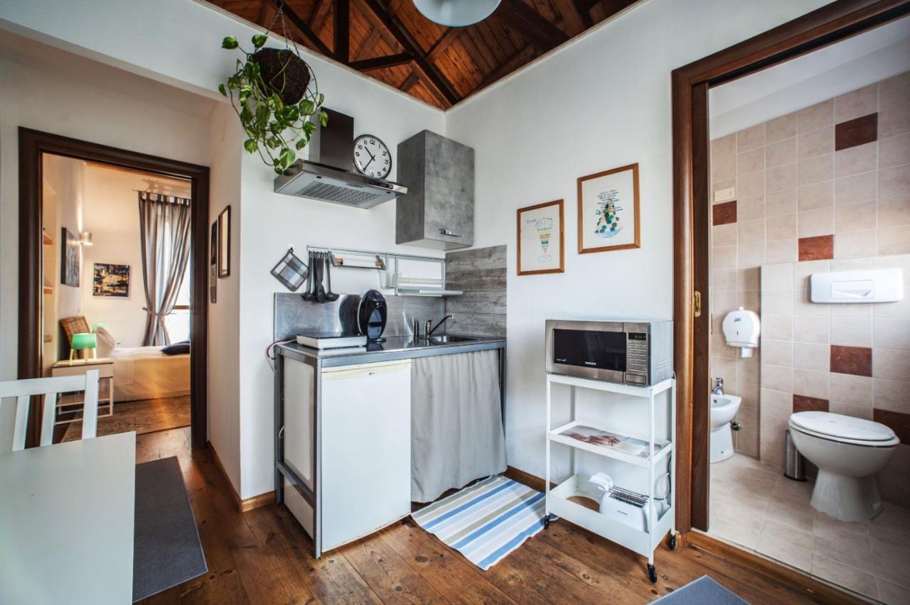 Studio Apartments Centro Storico Via Manno Cagliari Exteriör bild