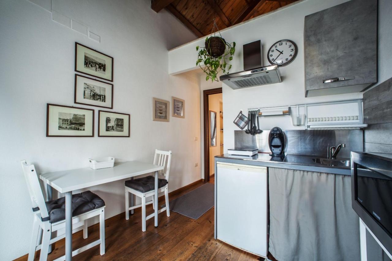 Studio Apartments Centro Storico Via Manno Cagliari Exteriör bild