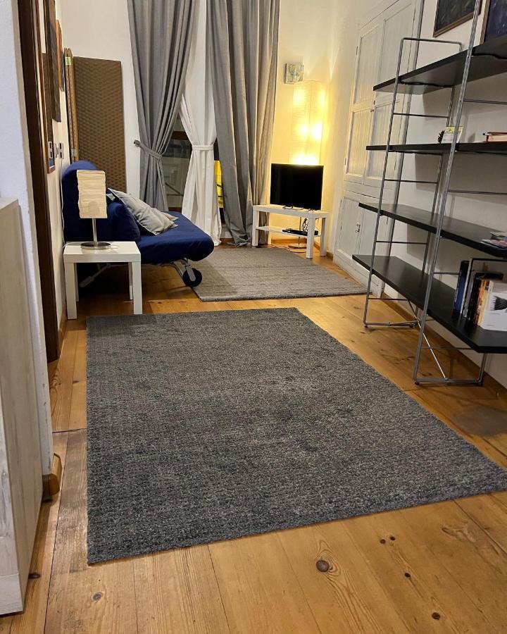 Studio Apartments Centro Storico Via Manno Cagliari Exteriör bild