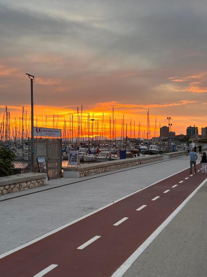 Studio Apartments Centro Storico Via Manno Cagliari Exteriör bild